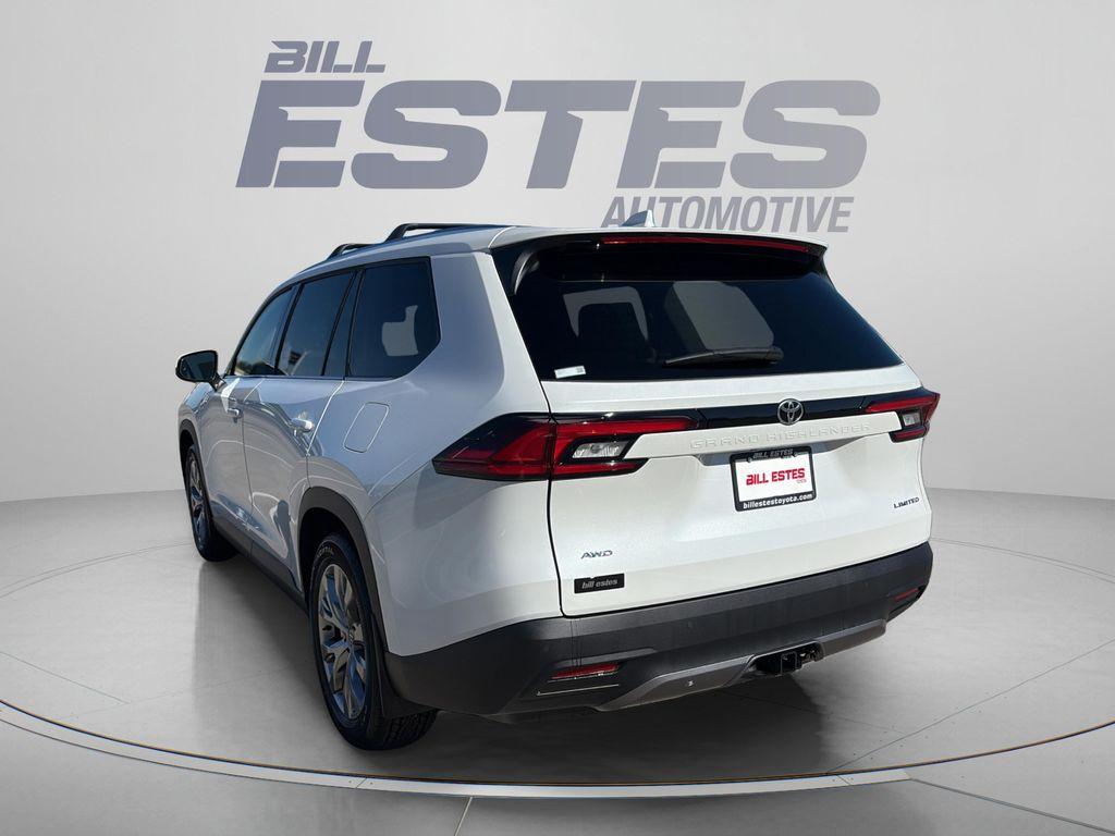 Toyota Grand Highlander 2026