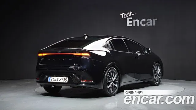 Toyota Prius 2024