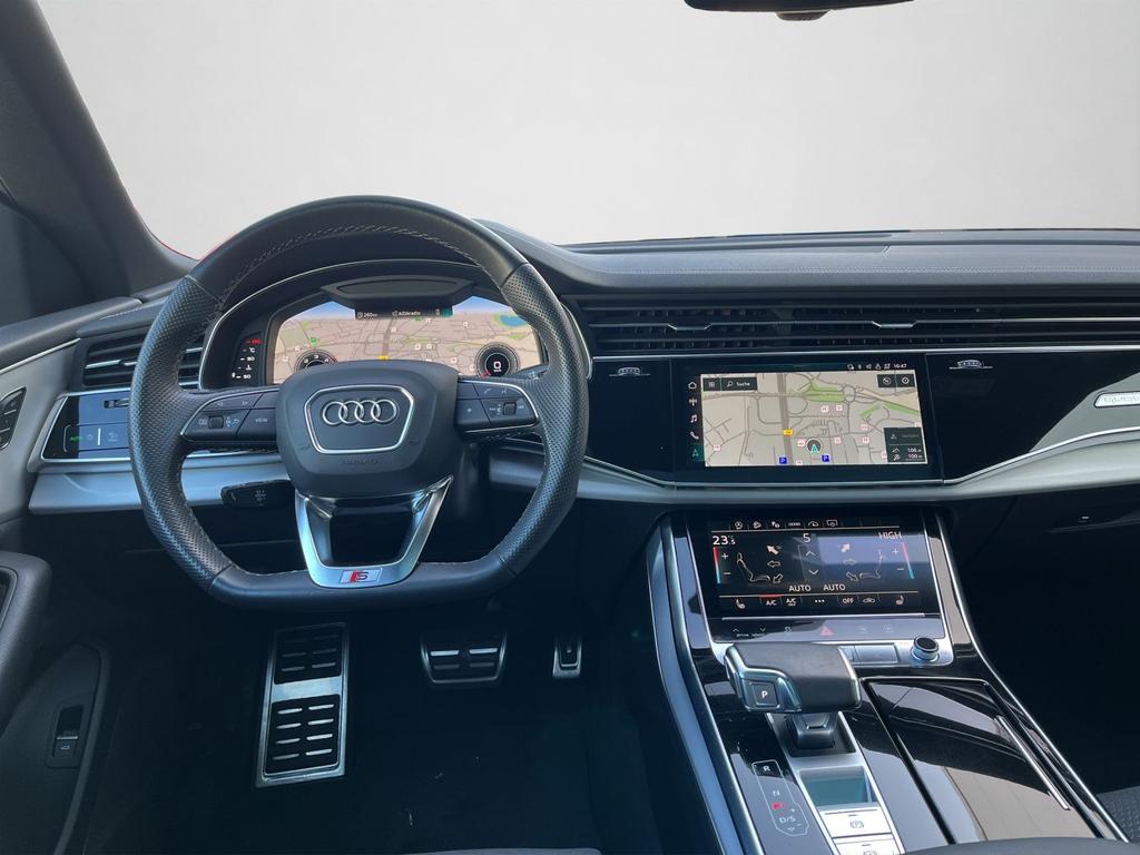 Audi Q8 2023