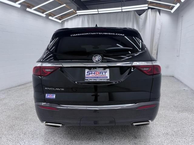 Buick Enclave 2023