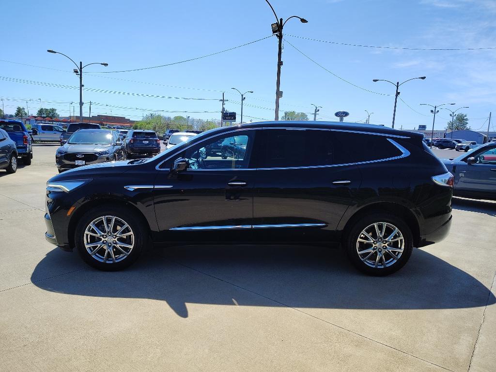 Buick Enclave 2023