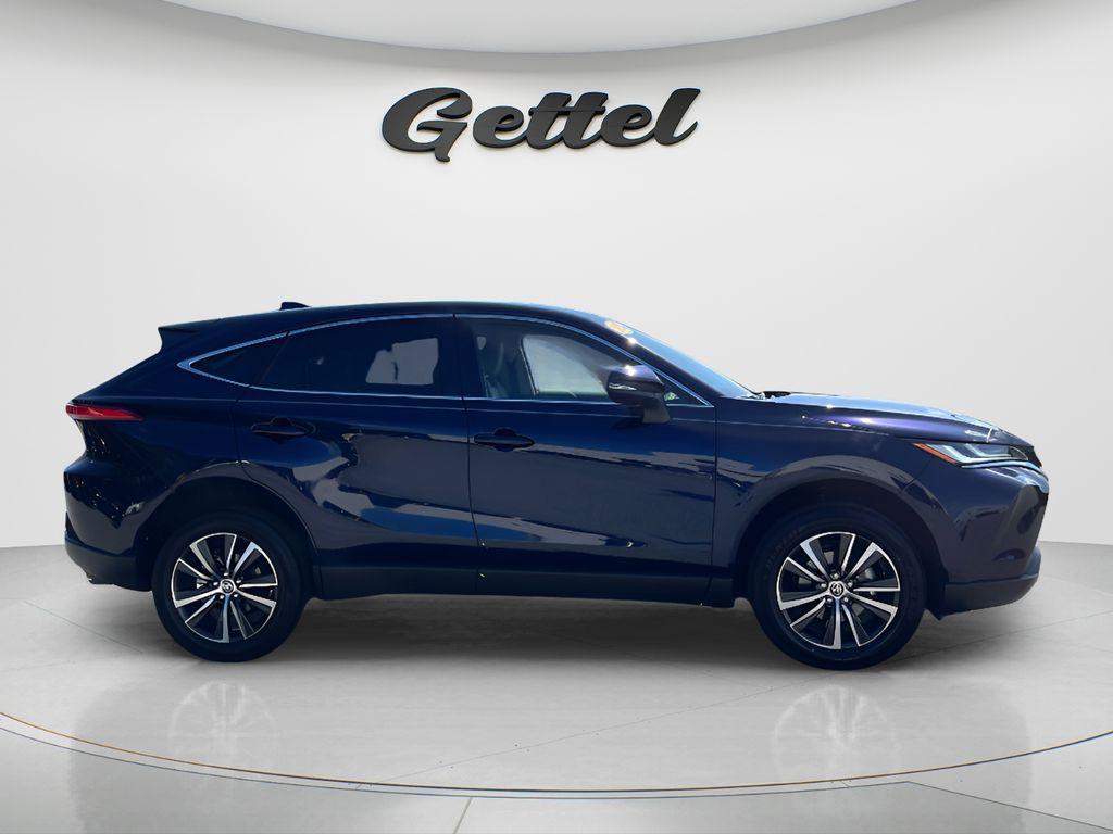 Toyota Venza 2024