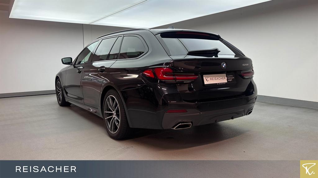 BMW 520 2022