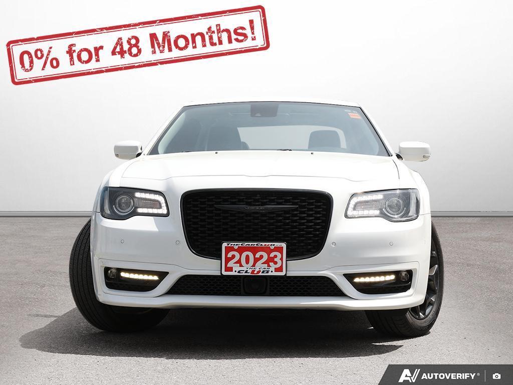Chrysler 300 2023