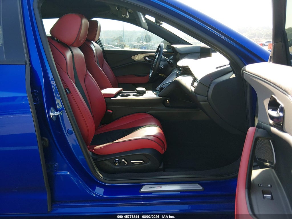 Acura TLX 2023