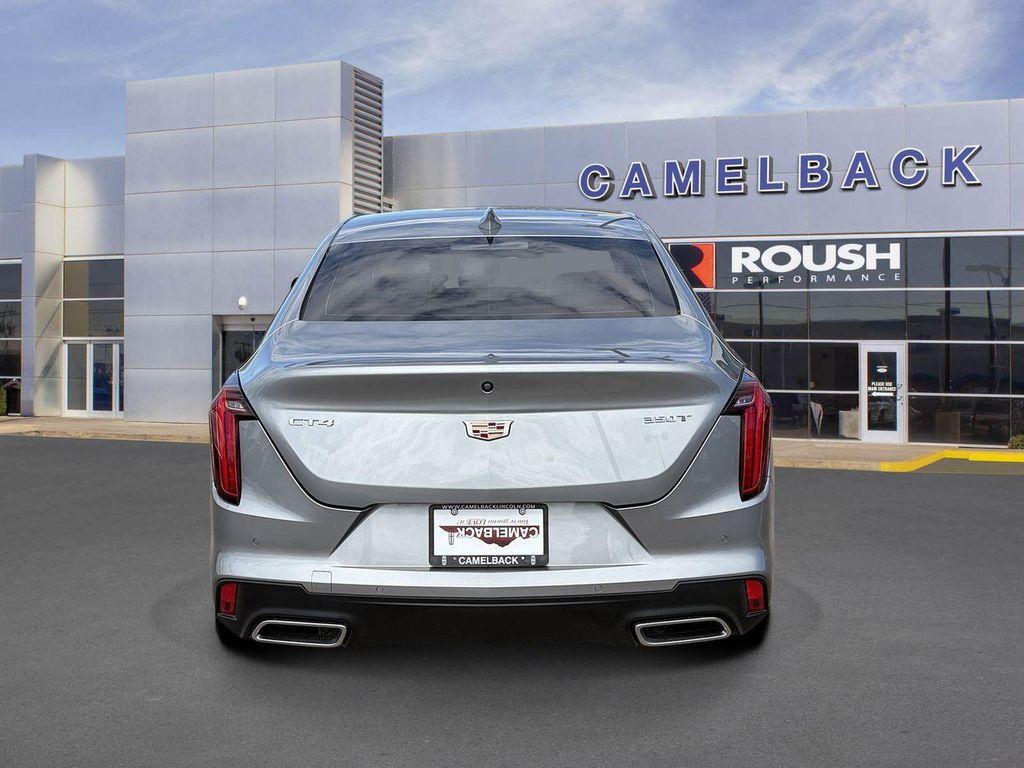 Cadillac CT4 2024