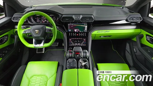 Lamborghini Urus 2022