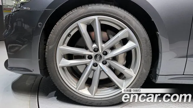 Audi A7 2021