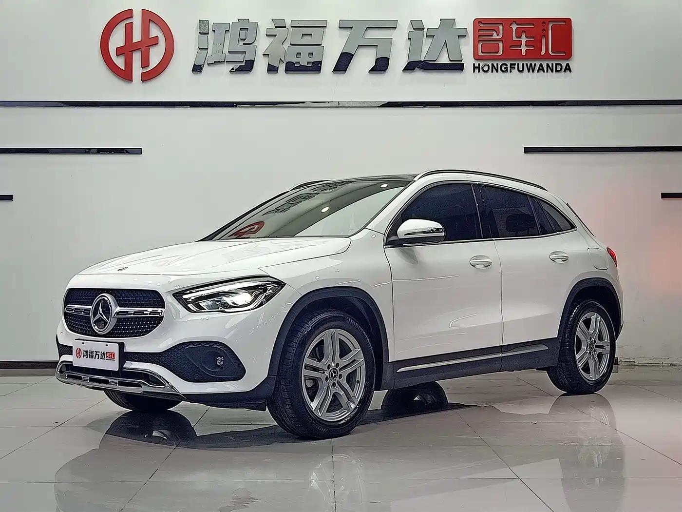 Mercedes-Benz GLA 2024