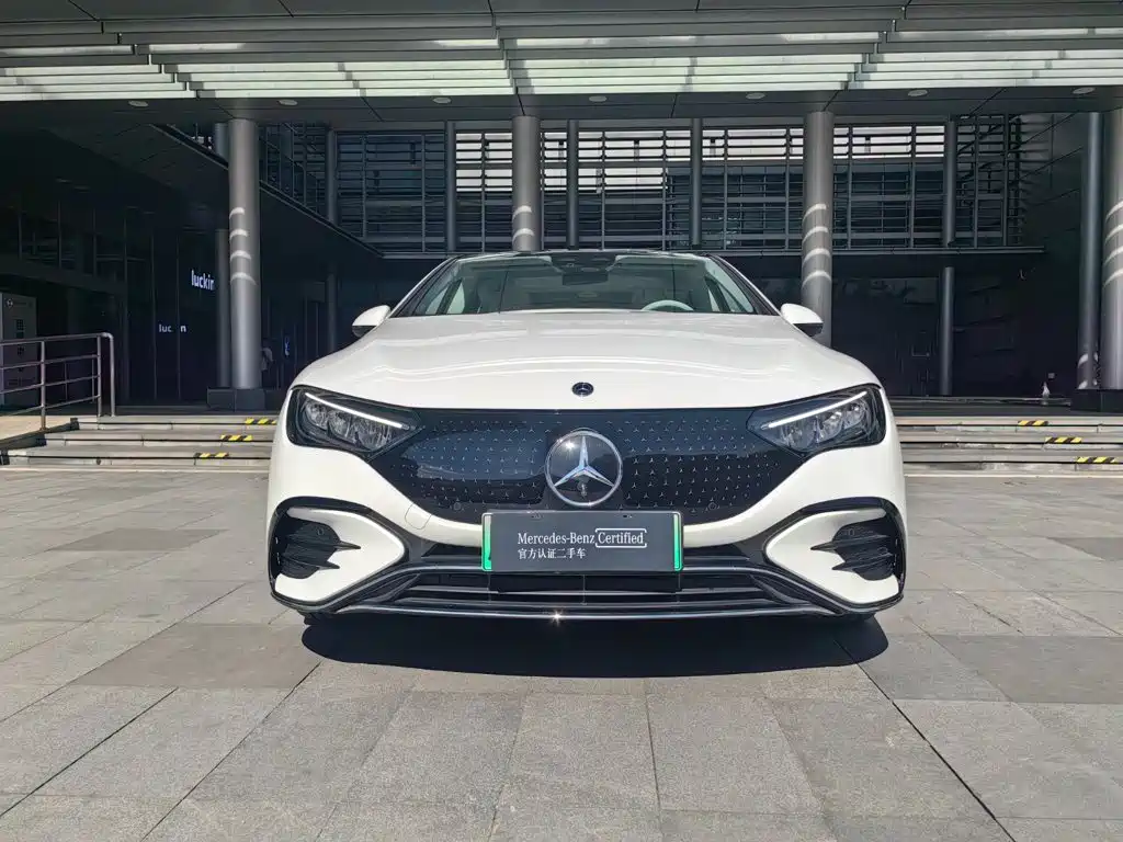 Mercedes-Benz EQE 2025
