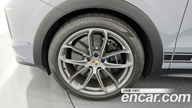 Porsche Cayenne 2023
