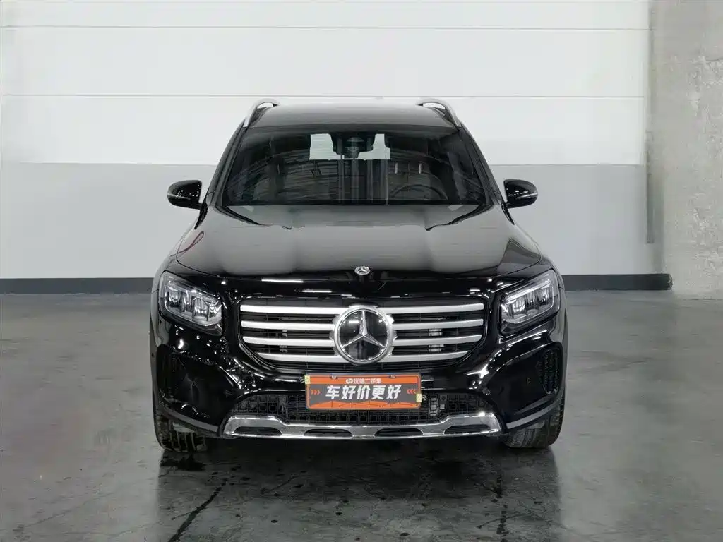 Mercedes-Benz GLB 2024