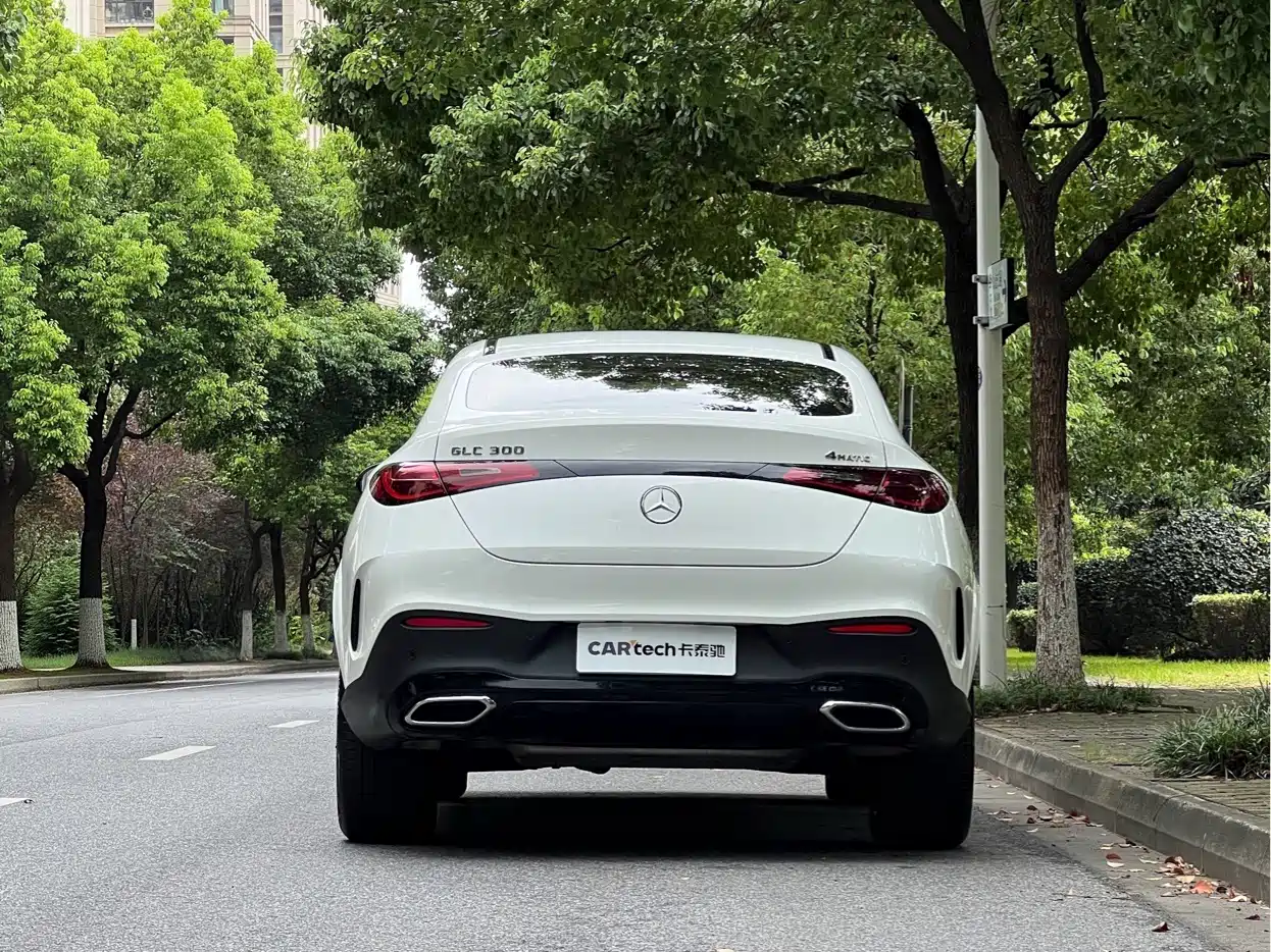 Mercedes-Benz GLC Coupe 2025