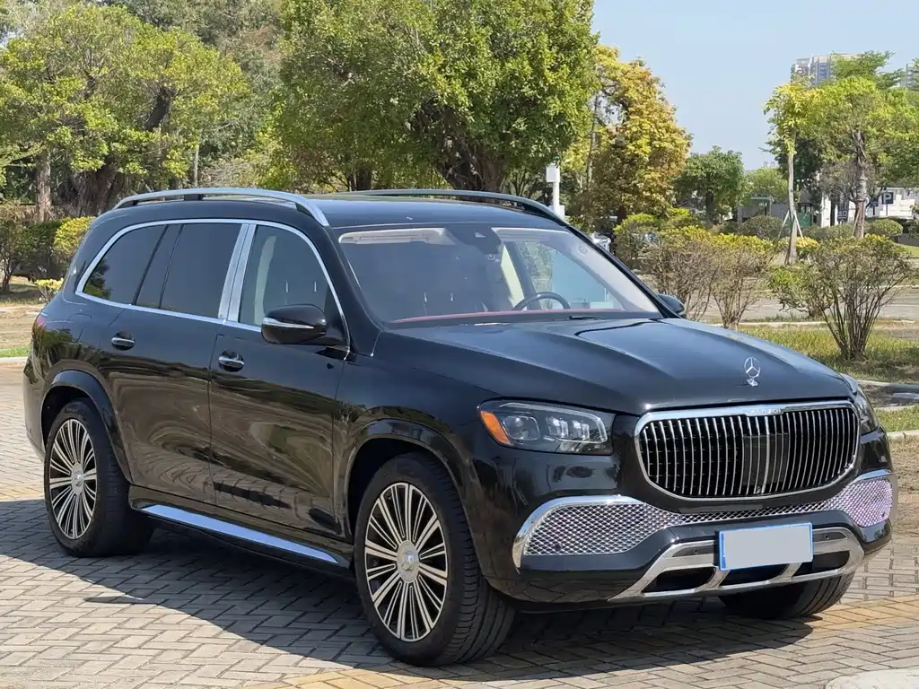 Mercedes-Benz GLS 2023