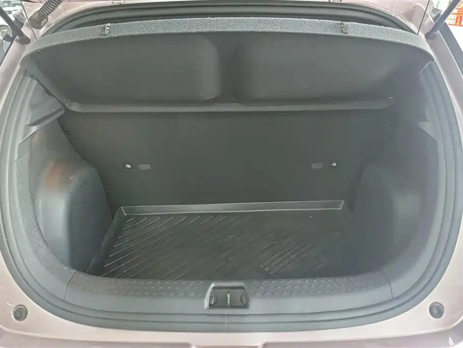BYD Dolphin 2023