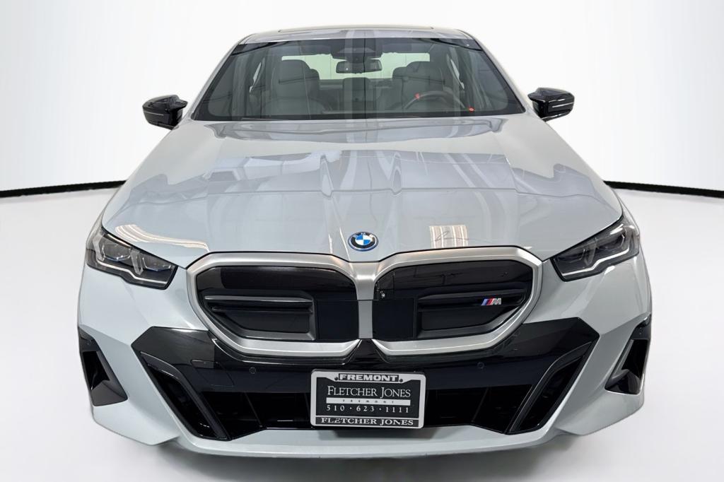 BMW i5 2025