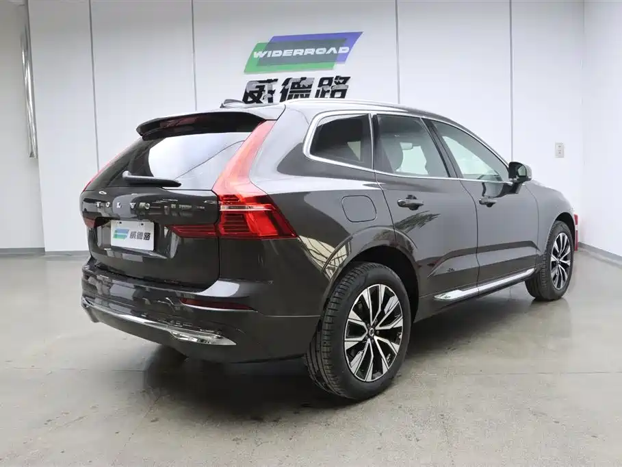 Volvo XC60 2024