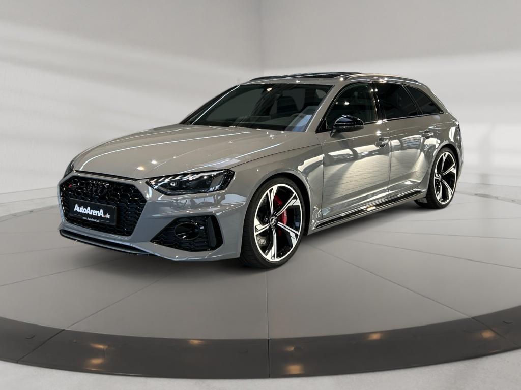 Audi RS4 2024