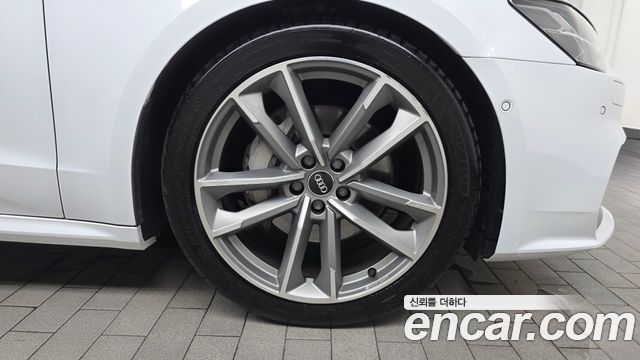 Audi A7 2021