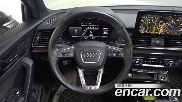 Audi SQ5 2021