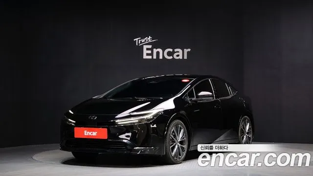 Toyota Prius 2025