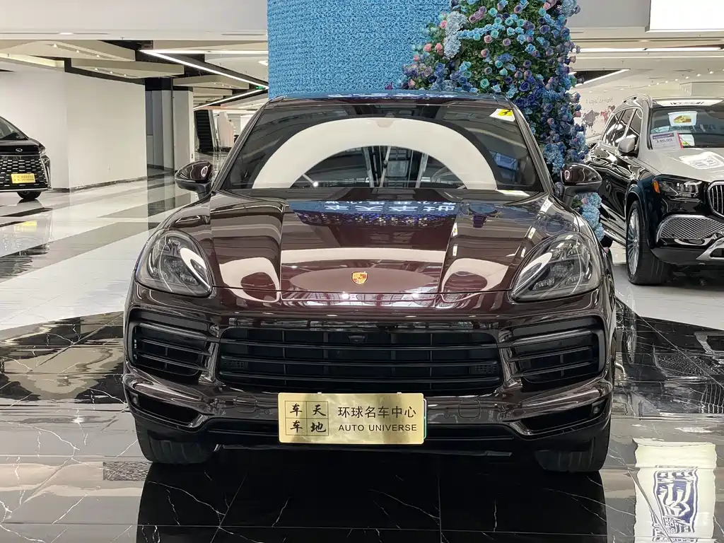 Porsche Cayenne 2021