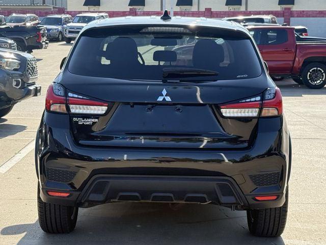 Mitsubishi Outlander Sport 2024