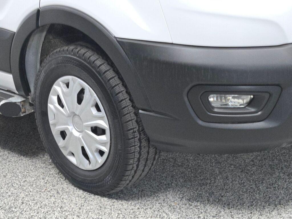 Ford Transit 2024