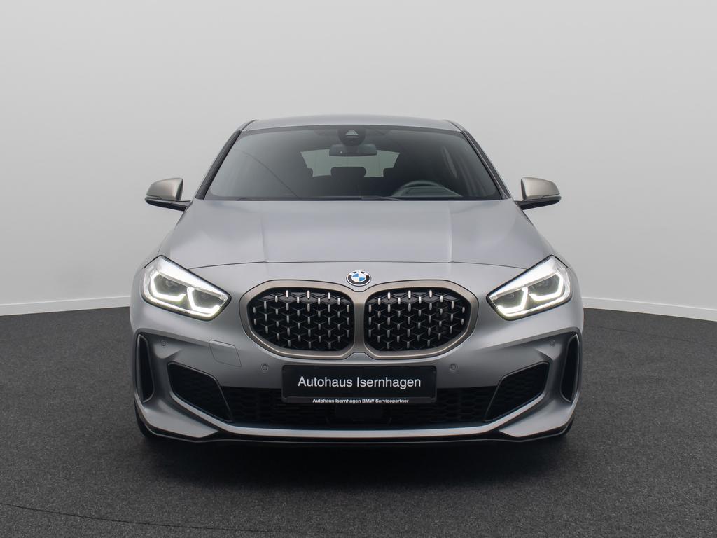 BMW M135 2022