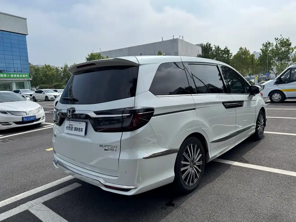 Honda Elysion 2023