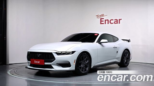 Ford Mustang 2024