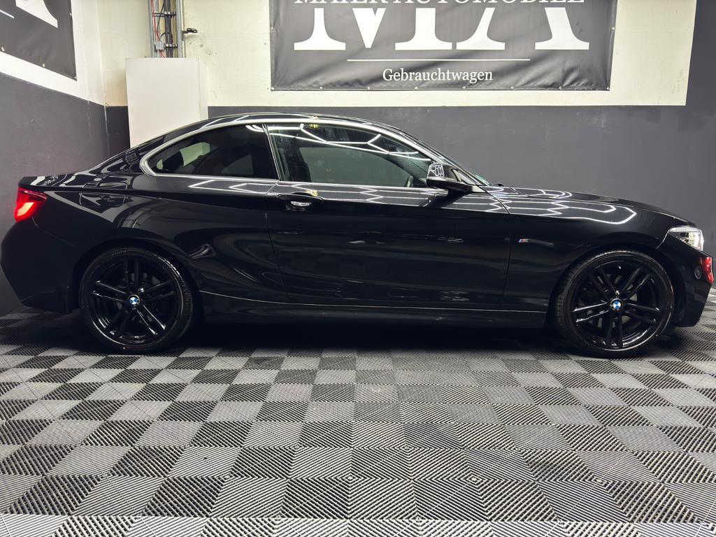 BMW 230 2021