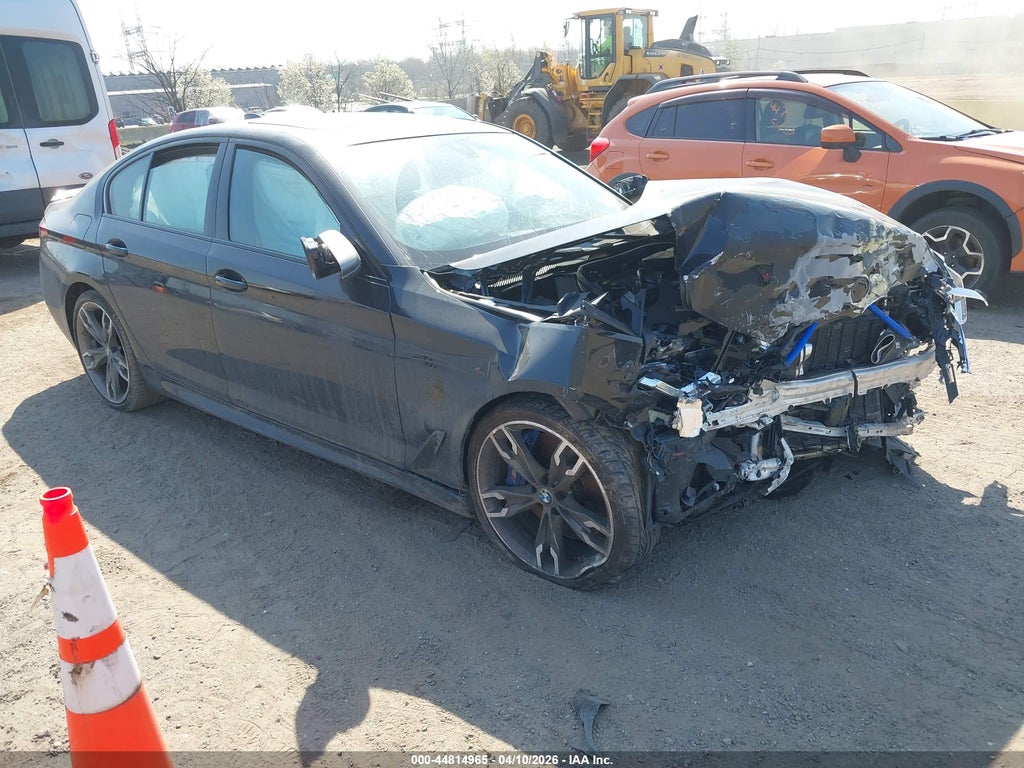 BMW M550 2022