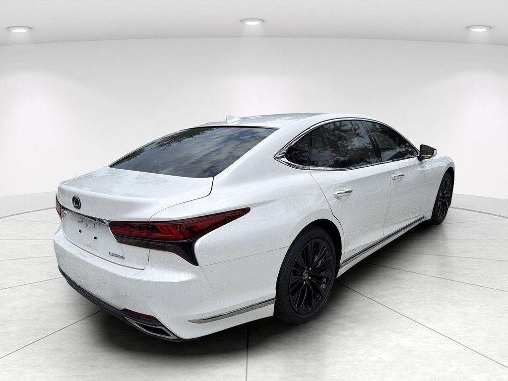 Lexus LS 500 2023