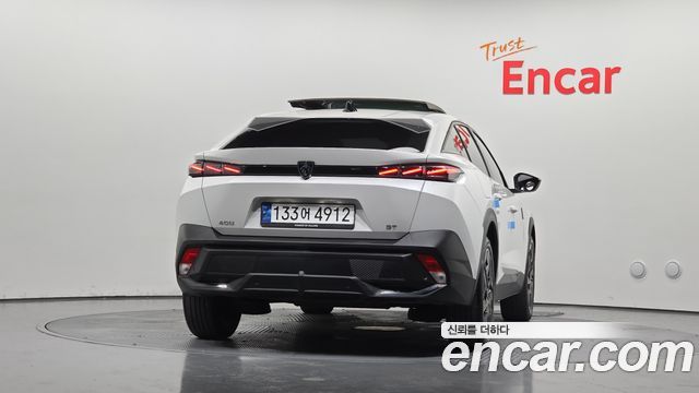 Peugeot 408 2023