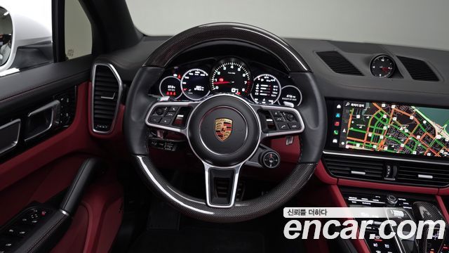 Porsche Cayenne 2022
