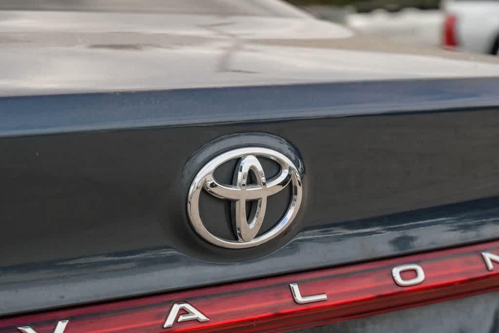 Toyota Avalon 2021