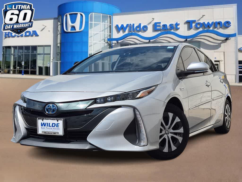 Toyota Prius 2021