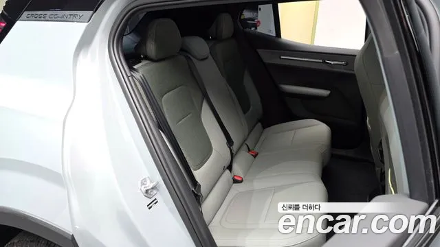 Volvo EX30 2026