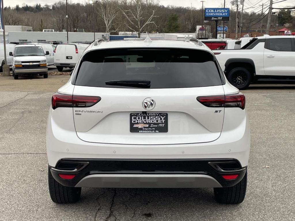 Buick Envision 2023