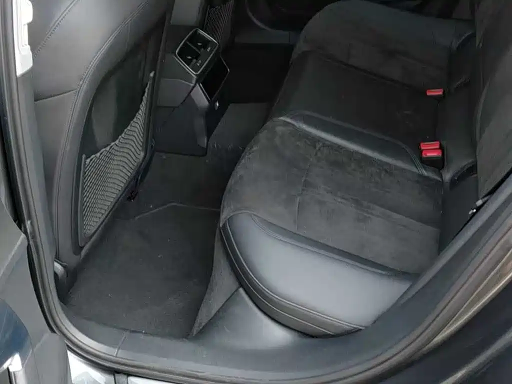 Audi A6 2021