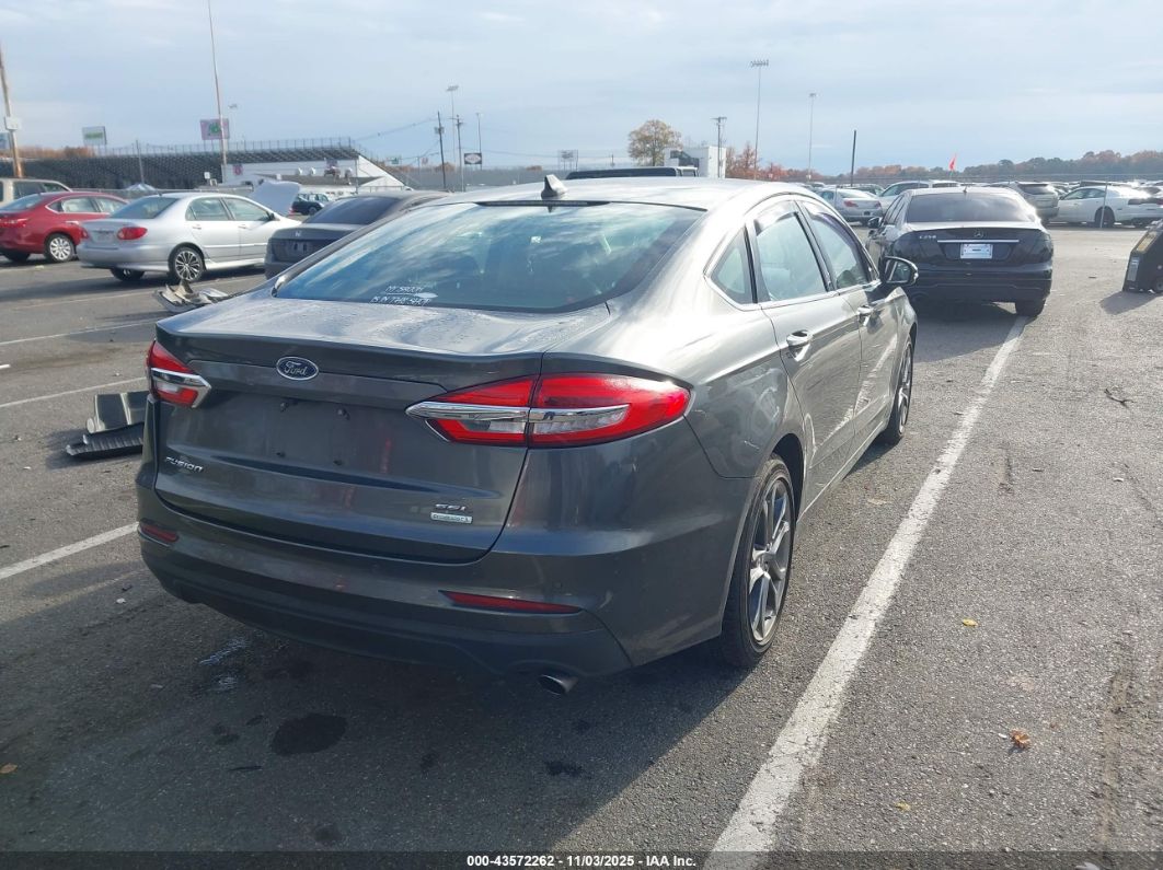 Ford Fusion 2020