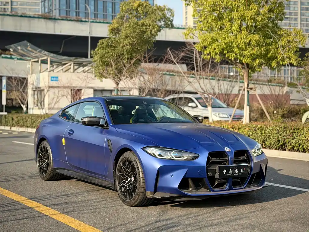 BMW M4 2023