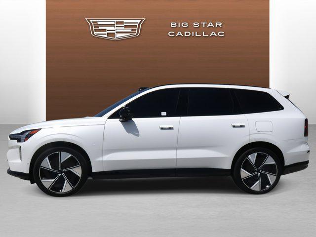 Volvo EX90 2025