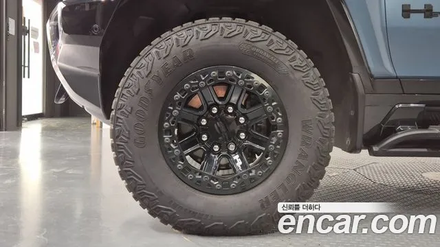 GMC Hummer EV 2024