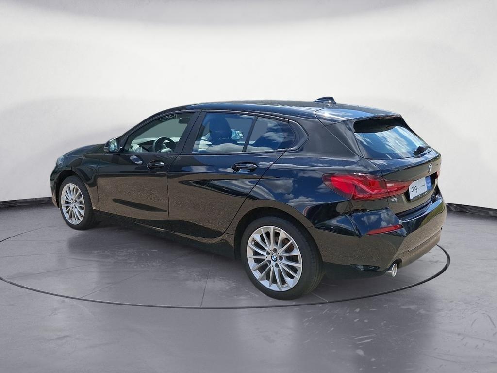 BMW 118 2022