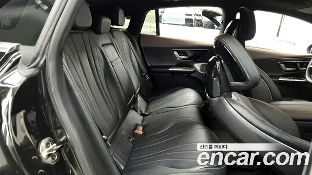 Mercedes-Benz EQE 2022