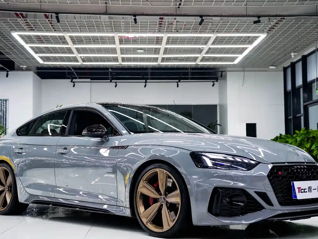 Audi RS 5 2022