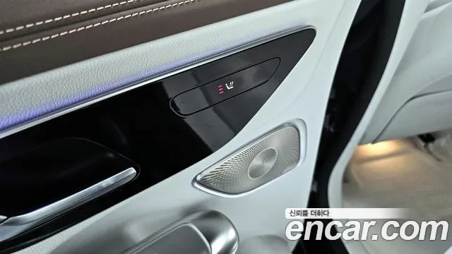 Mercedes-Benz EQE 2023