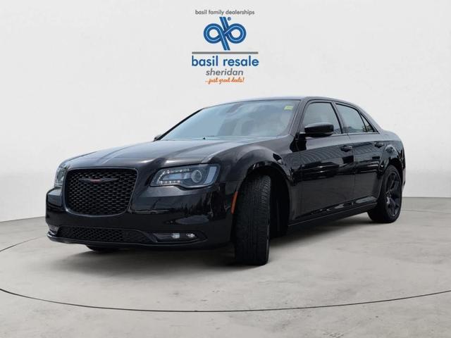 Chrysler 300 2023